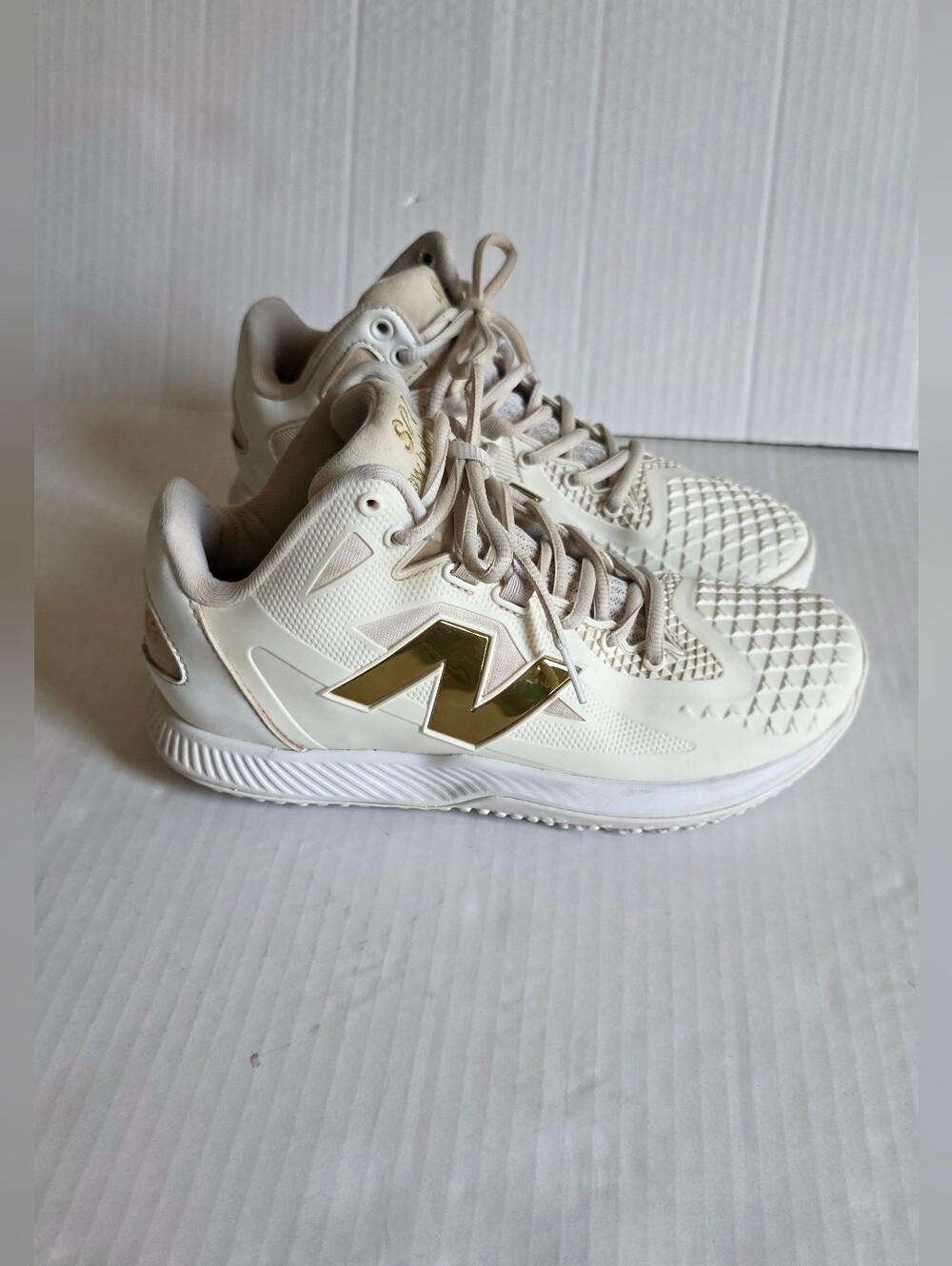 New Balance FuelCell Ohtani 1 Trainer White Men's 7.5 Sneakers Baseball Shoes